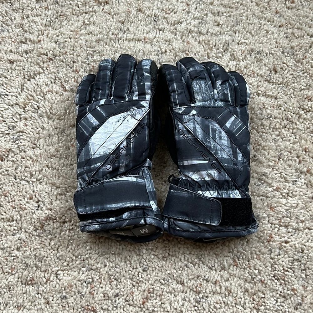 🧤Black and White Obermeyer Gloves! 🧤